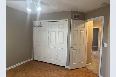 5490 Fox Path Lane, Hoffman Estates, IL 60192 - Photo 5
