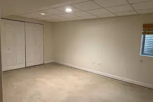 5490 Fox Path Ln, Hoffman Estates, IL 60192 - Photo 17