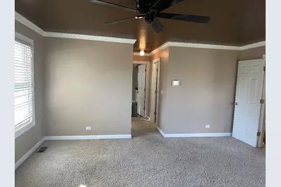 5490 Fox Path Lane, Hoffman Estates, IL 60192 - Photo 27