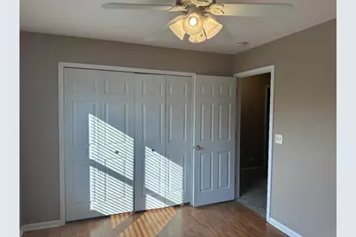 5490 Fox Path Lane, Hoffman Estates, IL 60192 - Photo 7