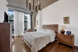 1151 W 15th St, Chicago, IL 60608 - Photo 13