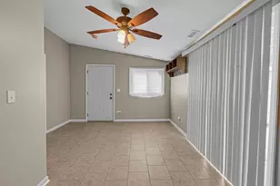 181 Craig Dr, Chicago Heights, IL 60411 - Photo 7