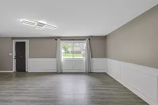 181 Craig Dr, Chicago Heights, IL 60411 - Photo 3