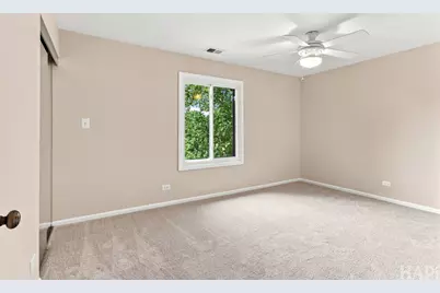 1082 Creekside Court #2B, Wheeling, IL 60090 - Photo 15