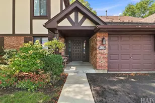 1082 Creekside Ct, Wheeling, IL 60090 - Photo 1