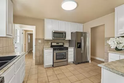 812 N Lincoln Street, Addison, IL 60101 - Photo 7