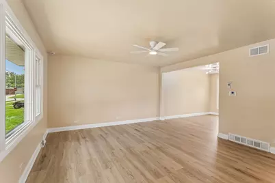 812 N Lincoln Street, Addison, IL 60101 - Photo 3
