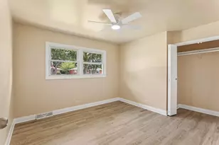 812 N Lincoln St, Addison, IL 60101 - Photo 11