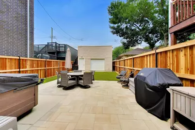 1340 N Artesian Avenue, Chicago, IL 60622 - Photo 23