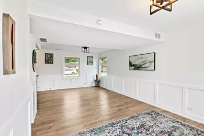 9859 S 81st Avenue, Palos Hills, IL 60465 - Photo 7