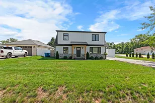 9859 S 81st Ave, Palos Hills, IL 60465 - Photo 1