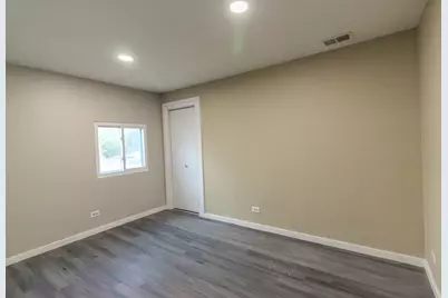 4N310 Walter Road, Addison, IL 60101 - Photo 15