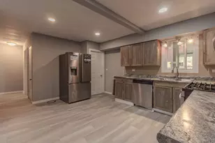4N310 Walter Rd, Addison, IL 60101 - Photo 5