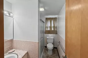 305 E Cherry St, Watseka, IL 60970 - Photo 15