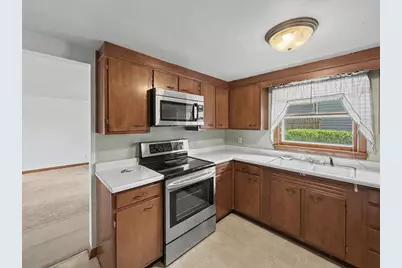 305 E Cherry Street #3, Watseka, IL 60970 - Photo 7