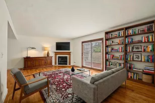 129 W Robinhood Way, Bolingbrook, IL 60440 - Photo 11
