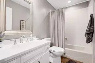 1084 Larkspur Ln, Darien, IL 60561 - Photo 9