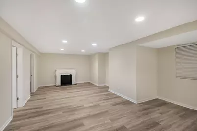 488 White Oak Lane, Lake Barrington, IL 60010 - Photo 17