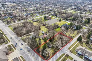 1484 N Hicks Rd, Palatine, IL 60067 - Photo 23