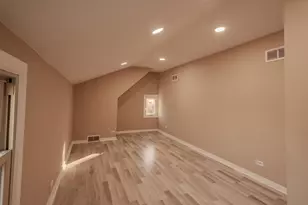1146 S Addison Ave, Lombard, IL 60148 - Photo 15