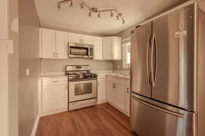 1146 S Addison Avenue, Lombard, IL 60148 - Photo 9