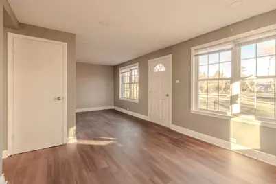 1146 S Addison Avenue, Lombard, IL 60148 - Photo 7