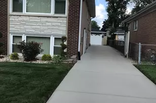 401 Crandon Ave, Calumet City, IL 60409 - Photo 29