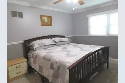 1661 Kimberly Avenue, Elgin, IL 60123 - Photo 7