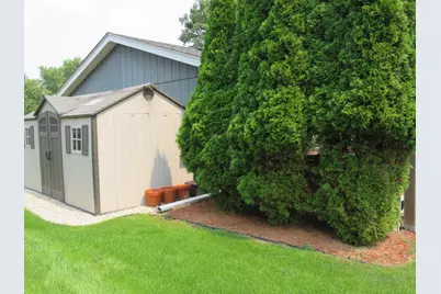 1661 Kimberly Avenue, Elgin, IL 60123 - Photo 19