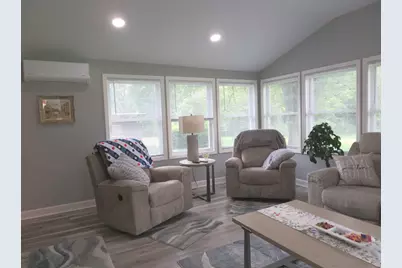 1661 Kimberly Avenue, Elgin, IL 60123 - Photo 13