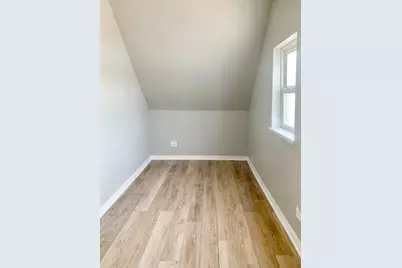 1940 W Eddy Street #3, Chicago, IL 60657 - Photo 11
