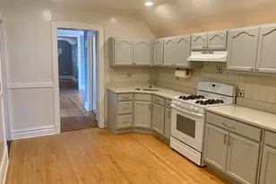 1940 W Eddy St, Chicago, IL 60657 - Photo 3