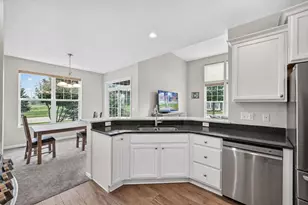 2603 Avondale Cir, Naperville, IL 60564 - Photo 17