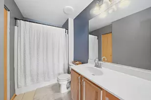 122 Azalea Cir, Romeoville, IL 60446 - Photo 19