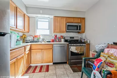 6331 N Fairfield Avenue #203, Chicago, IL 60659 - Photo 3