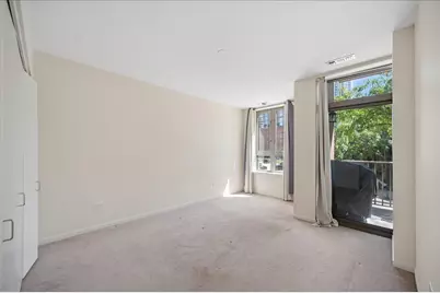 400 N Clinton Street #207, Chicago, IL 60654 - Photo 9