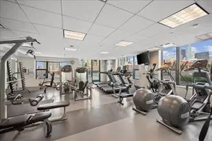 400 N Clinton St, Chicago, IL 60654 - Photo 15