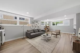 8434 Lawndale Ave, Skokie, IL 60076 - Photo 31