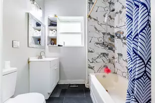 7051 S Eberhart Ave, Chicago, IL 60637 - Photo 9