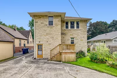 1608 Henry Place, Waukegan, IL 60085 - Photo 5