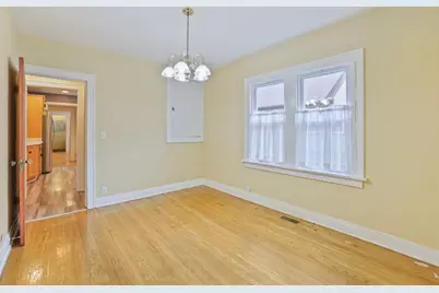1608 Henry Place, Waukegan, IL 60085 - Photo 13