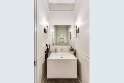1903 N Monticello Avenue, Chicago, IL 60647 - Photo 13
