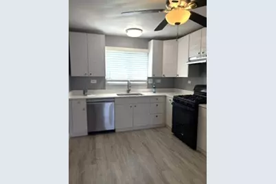 612 Rosner Drive #612, Roselle, IL 60172 - Photo 5
