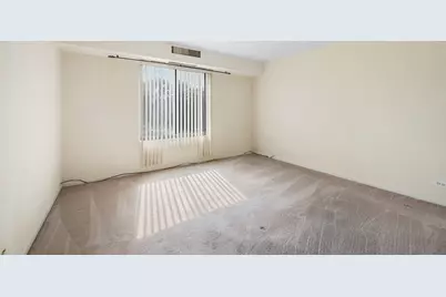 1515 Central Road #319C, Arlington Heights, IL 60005 - Photo 13