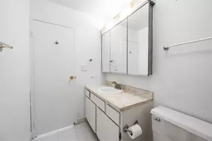 1515 Central Rd, Arlington Heights, IL 60005 - Photo 15