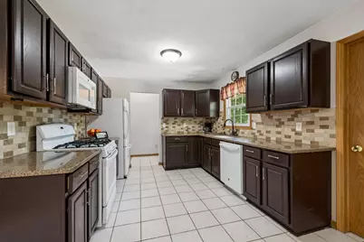 10831 Miller Lane, Machesney Park, IL 61115 - Photo 5