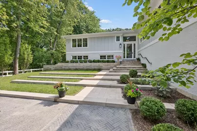 1765 Shore Acres Road, Lake Bluff, IL 60044 - Photo 3
