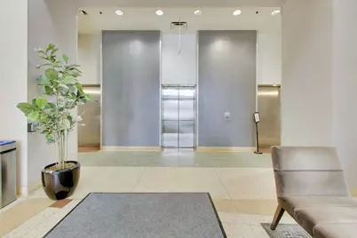 435 W Erie Street #701, Chicago, IL 60654 - Photo 5