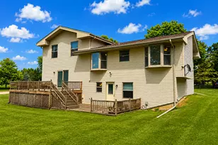 3670 Casandra Dr, Rockford, IL 61114 - Photo 3