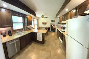 3670 Casandra Dr, Rockford, IL 61114 - Photo 11
